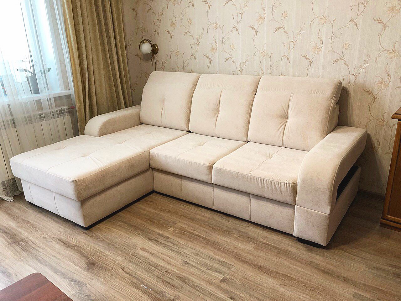 Перетяжка углового дивана